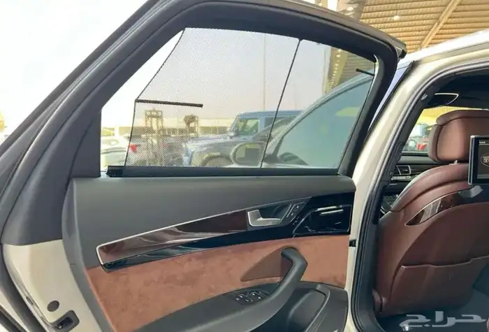 اودي A8 13