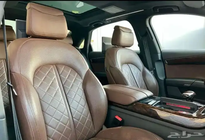 اودي A8 12