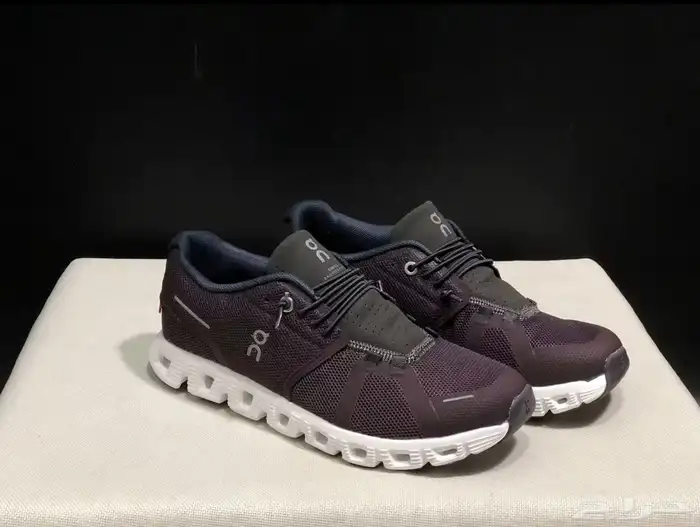 on cloud shoes 1 1 6