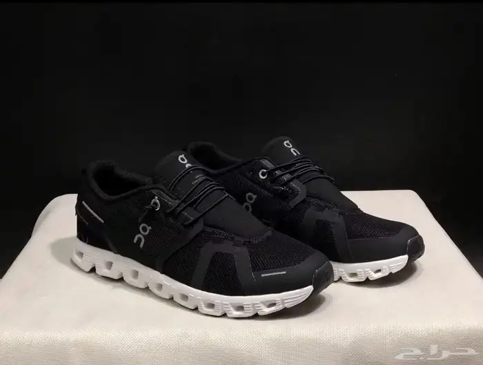 on cloud shoes 1 1 1