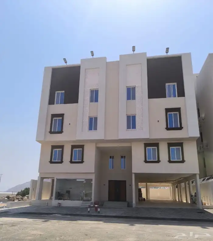 عماره كامله للبيع 7 شقق مكة حي الصفوه 17