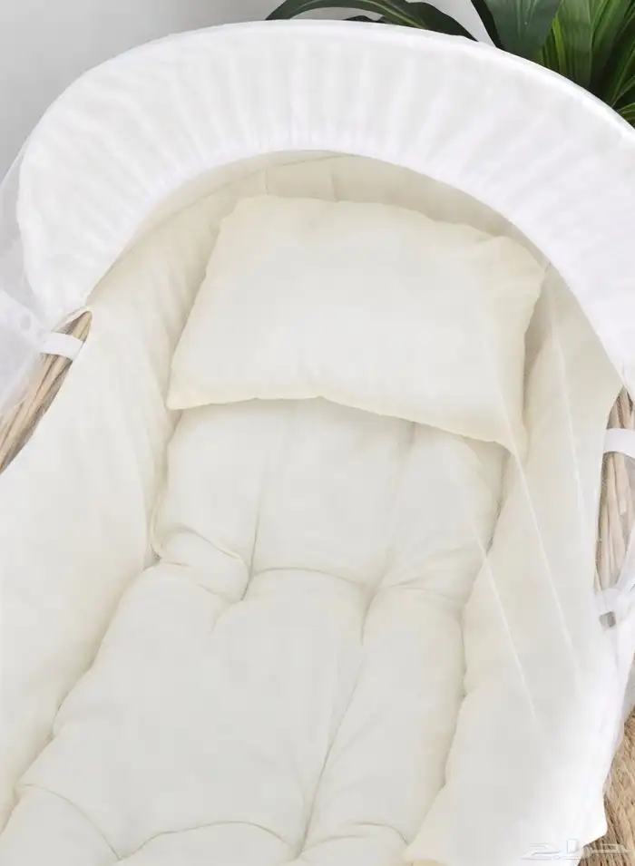 سرير موسى الخشبي للاطفال - سرير مواليد هزاز مع ناموسية 3