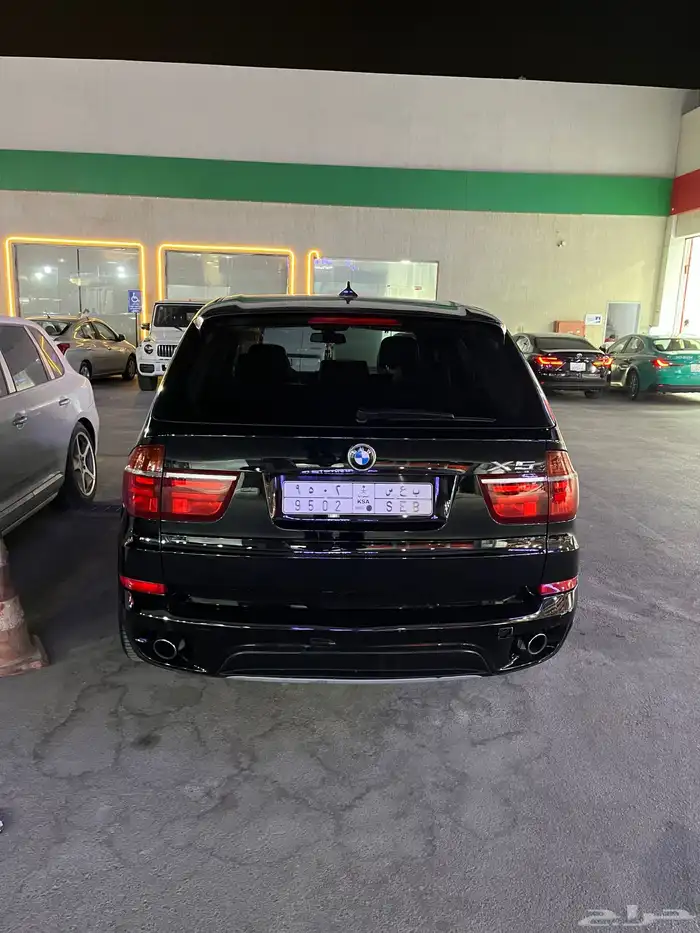 بي ام X5 2011. ستة سلندر تنفس طبيعي رش ثلاث قطع تبهيت خفيف 3