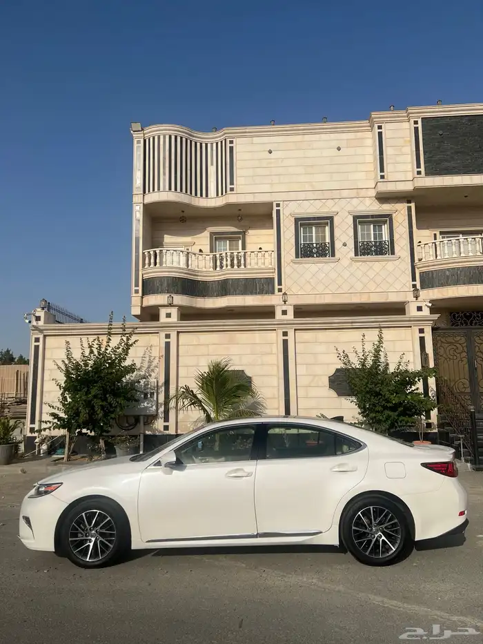 عرض وبيع سيارات 3