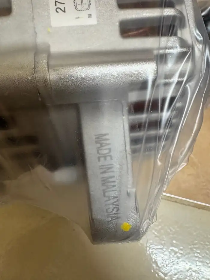 قطع دينمو هايلوكس من 2006 الى 2015 بنزين 1