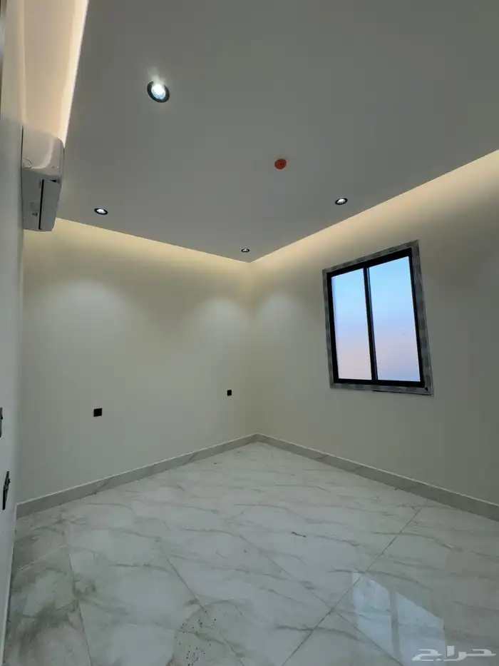 شقق للايجار حي السعادة 0