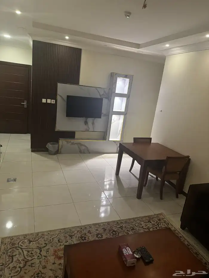 شقق مفروشة موقع مميز للإيجار الشهري 2