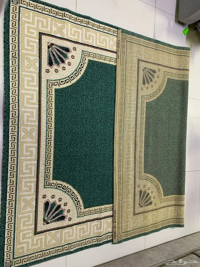 زولية نظيفة وتم غسيلها الطول مترين و67 سم والعرض متر و85 سم 2