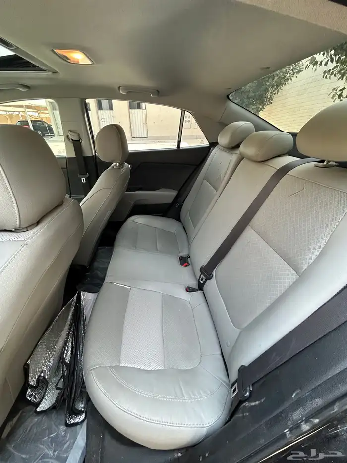 كيا ريو 2018 فل كامل kia rio نظيفة 11