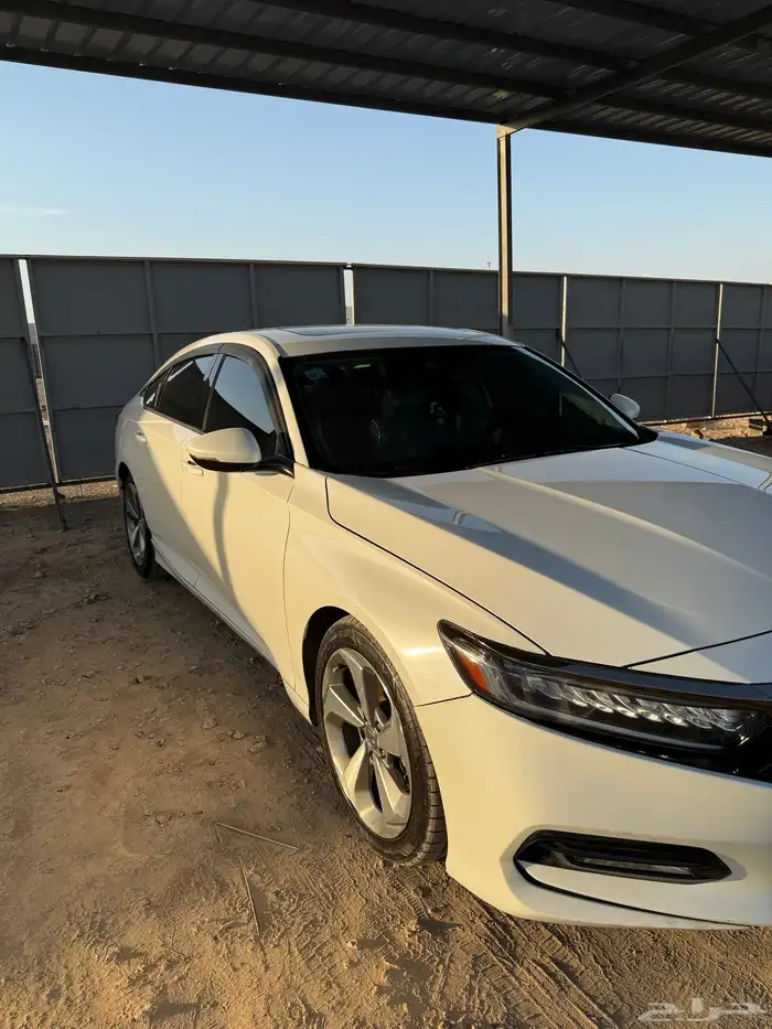 هوندا اكورد 2000cc 2018 2