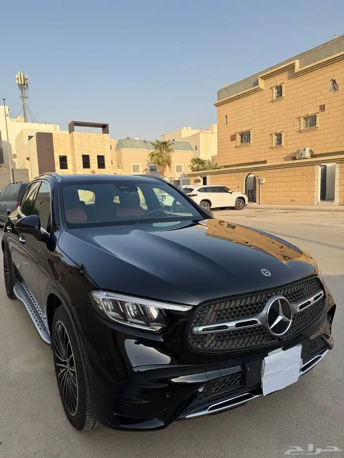 Mercedez SUV 1