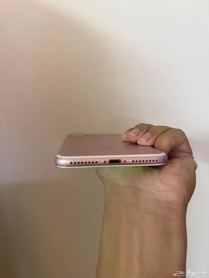 آيفون 1