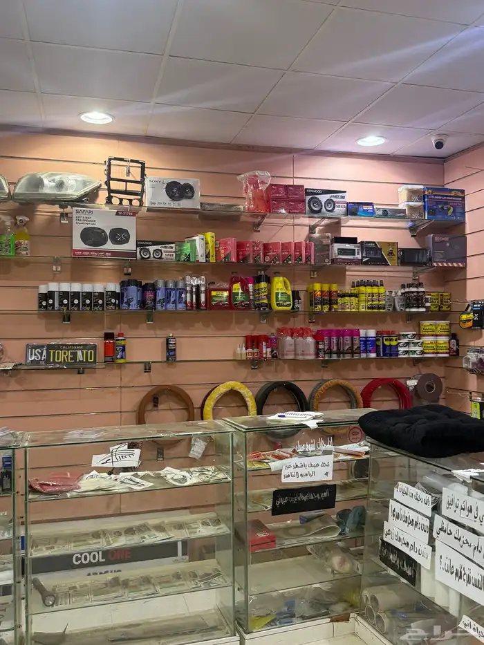 محل زينة سيارات للبيع أو لتقبيل أو شاركه 5