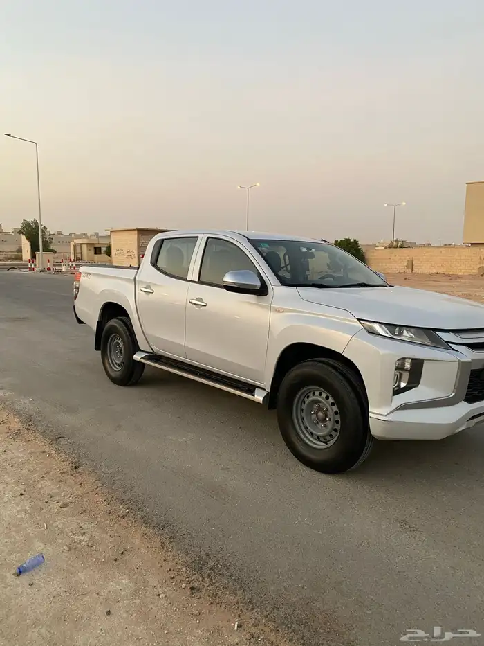 مستوبيشي L200 2020 3