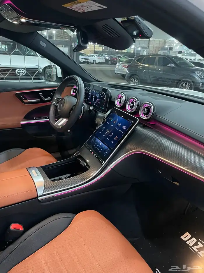 مرسيدس C300 موديل 2023 فل كامل 11