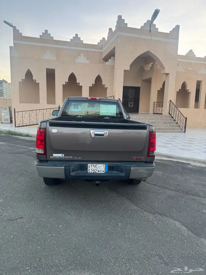للبيع سييرا 13 موكا فل كامل. 4