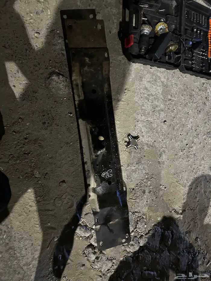 للبيع كمر جيب شروكي 99 0