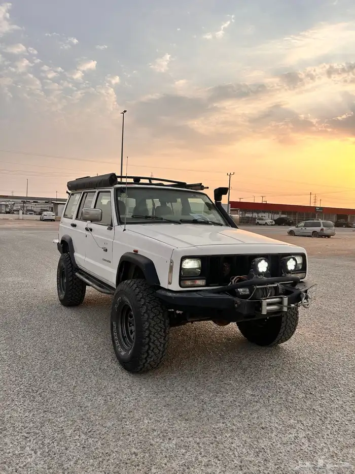 جيب شروكي 2001 معدل 2