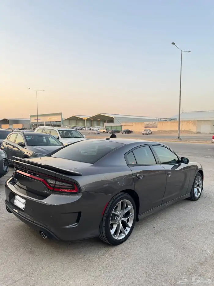 للبيع دوج تشارجر 2020 - 6 سلندر GT بحالة الوكاله 3