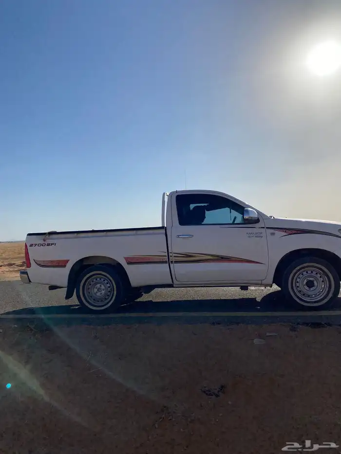 سيارة هيلوكس مشاوير توصيل 1