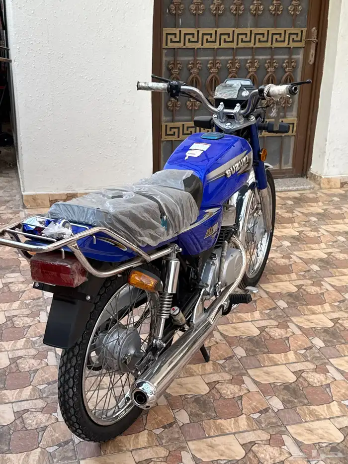 دبابax100 4