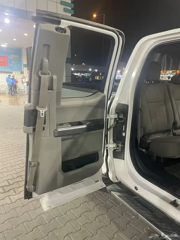 للبيع فورد F150 غمارة ونص 2015 6