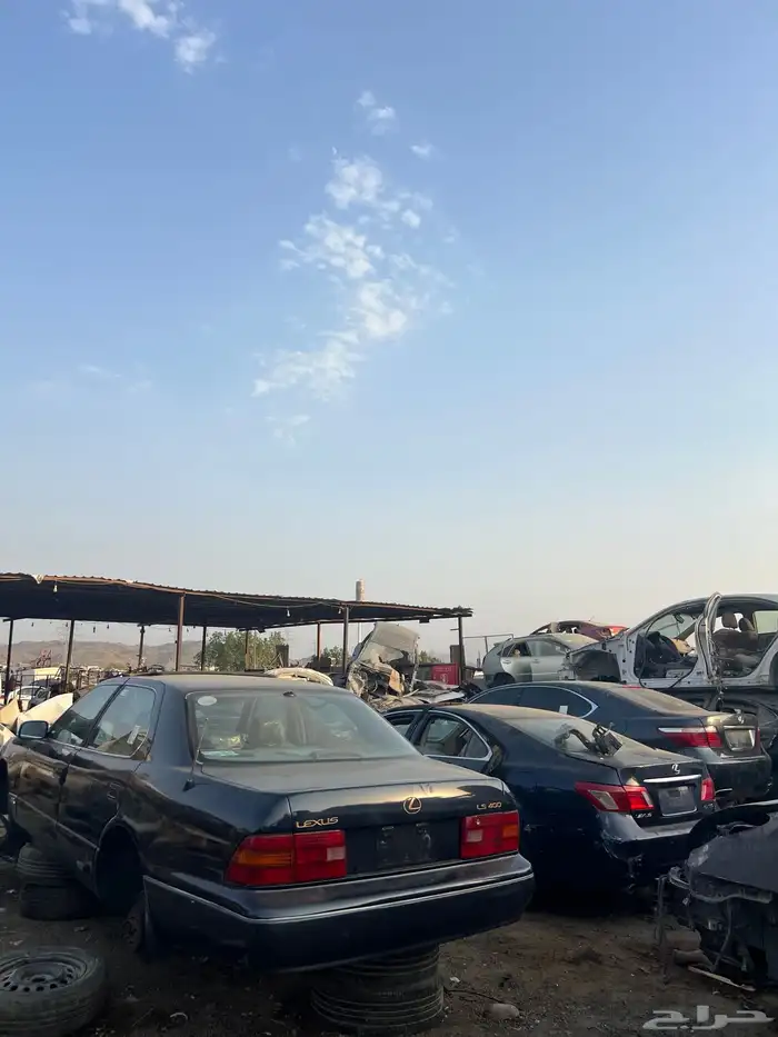 قطع غيار لكزس تشليح 430 2004 مصدوم 9