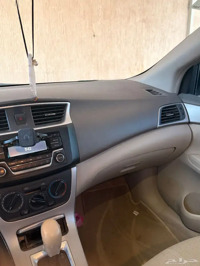 سيارة اقتصادية ونضيفه 12