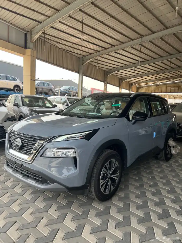 نيسان اكس تريل SV بلاس 2025 باقل الاسعار جميع الالوان 2