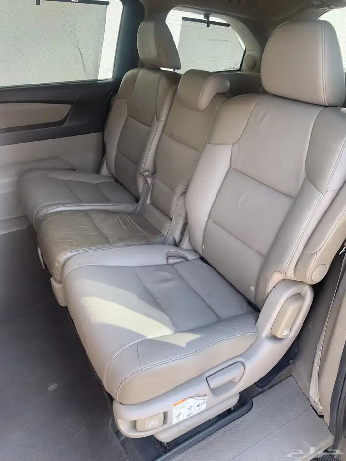 Honda Odyssey touring 2013 full option for sale 5