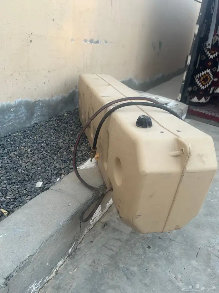 تنك ماء يركب على الجيب الشاص 0