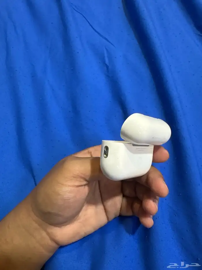 علبة سماعة برو 2 بدون سماعات 1