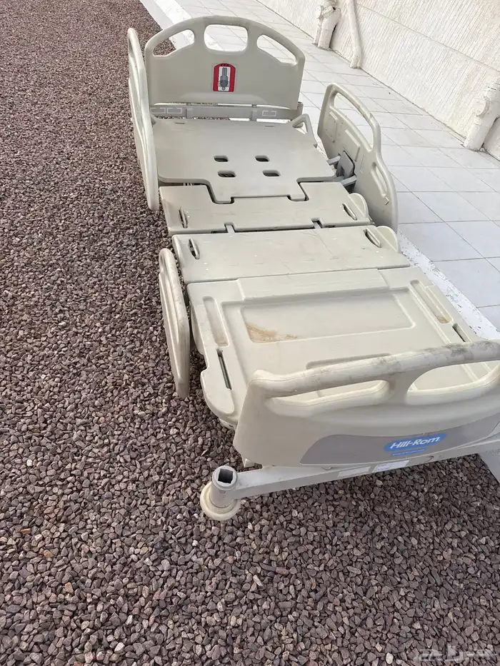 سرير كهربائي طبي شغال 1