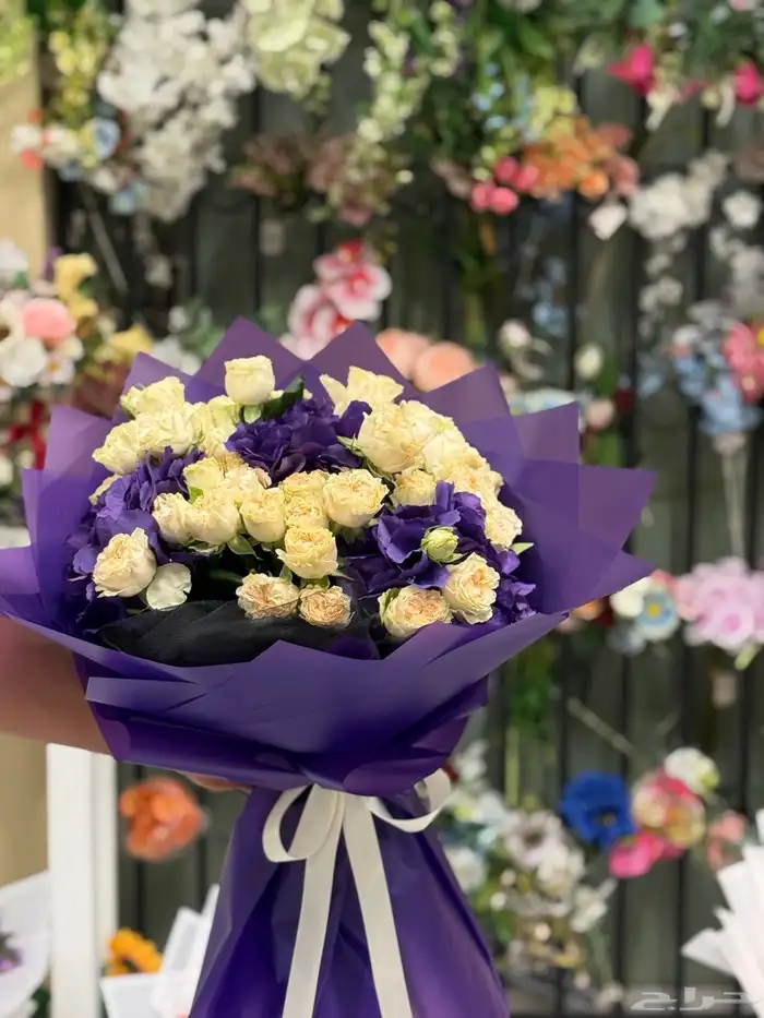 منسق هدايا ورود يبحث عن عمل 10