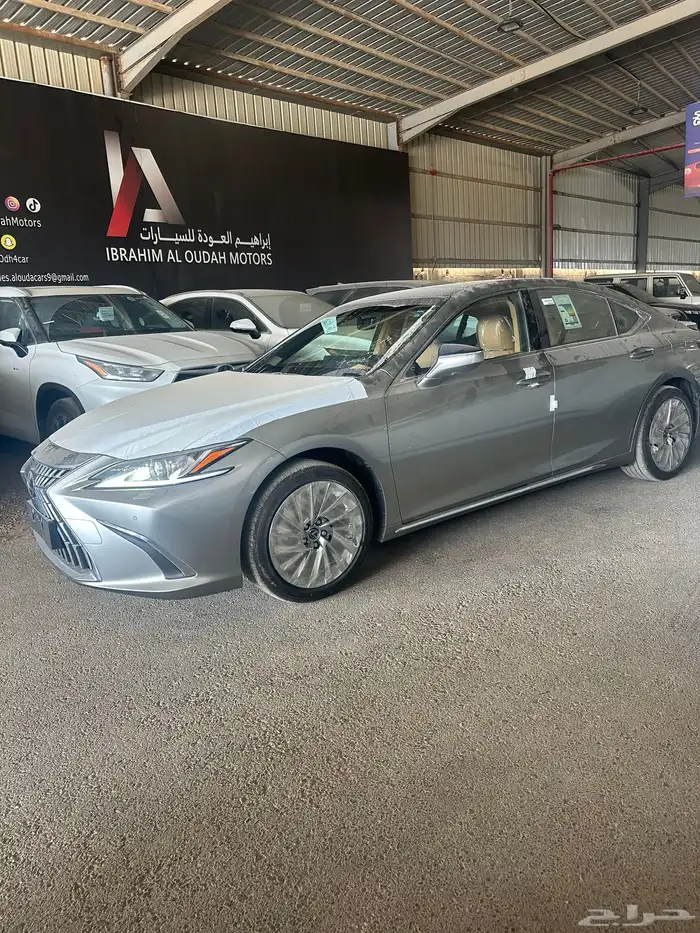 لكزس ES350 CC سعودي تيتانيوم 4