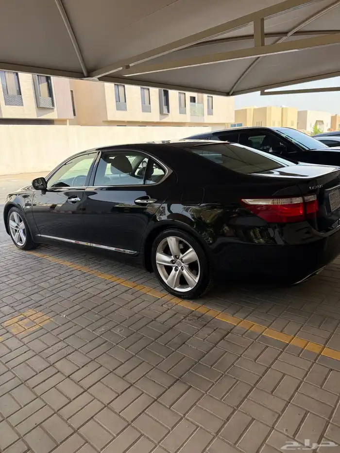 لكزس LS460L موديل 2008 مخزن فعليا 9