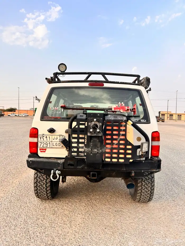 جيب شروكي 2001 معدل 4