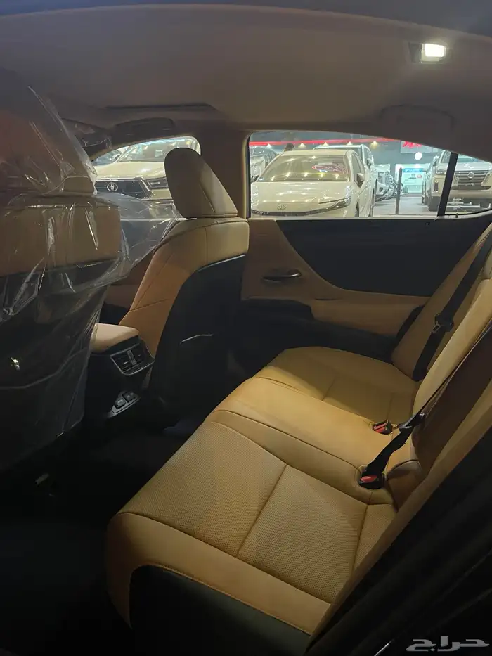 لكزس ES 250 AA 2025 بنزين سعودي 4