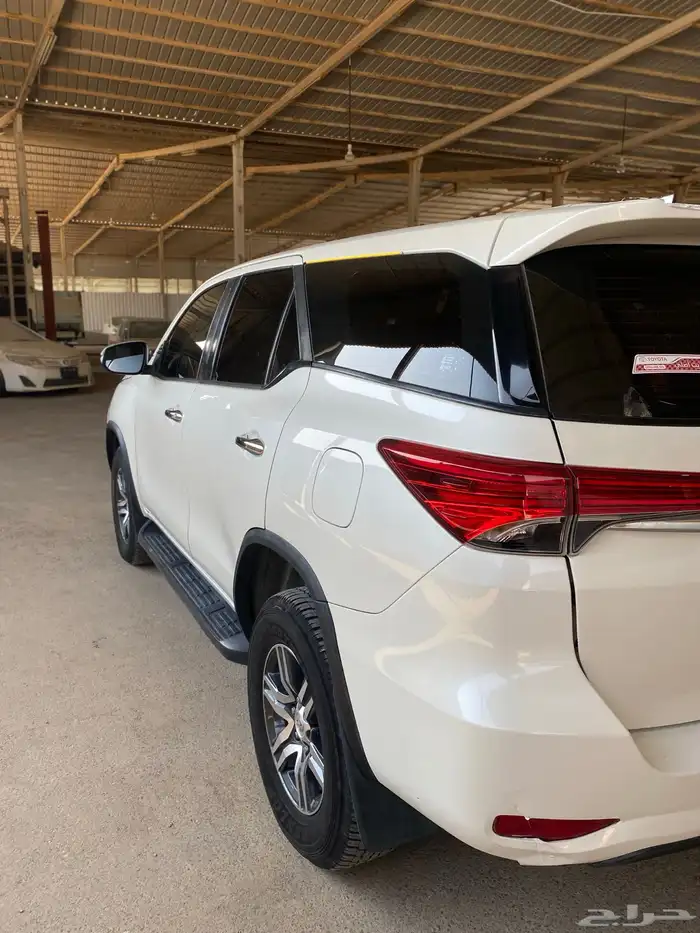 تويوتا فورتشنر ديزل دبل 2020 ممشى 315 ألف كيلو متر 13