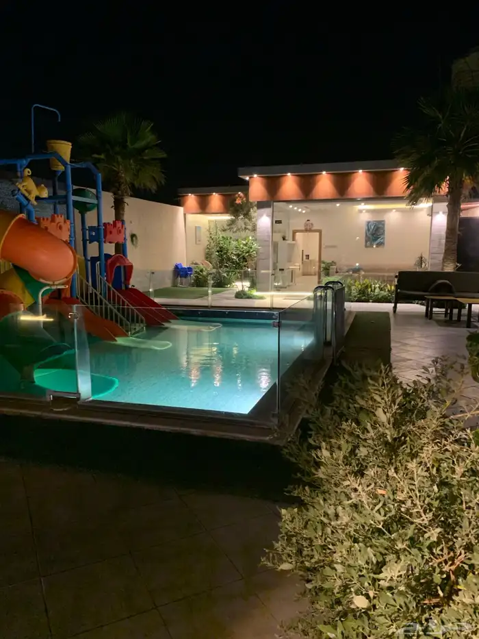 شاليه مبيت والعاب مائية فخم بريدة اجار 0