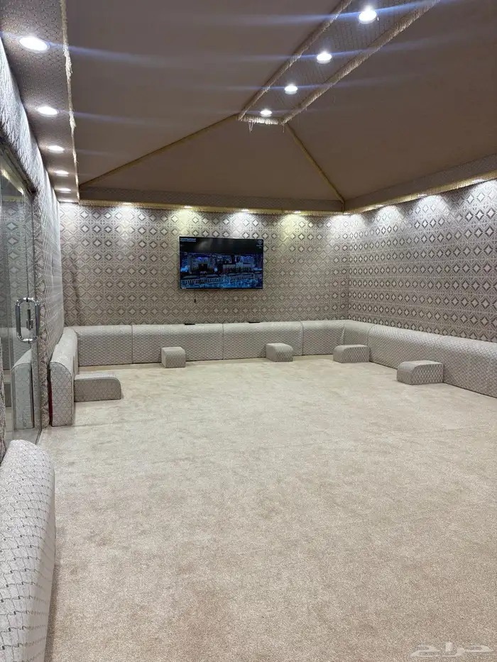 استراحه للاجار قسم مجلس و ملعب طائره 0