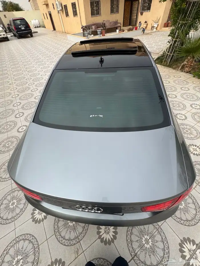 QUATTRO AUDI A8 2011 اودي اي 8 1