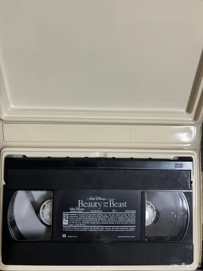 اشرطة فيديو افلام ديزني للبيع VHS 4