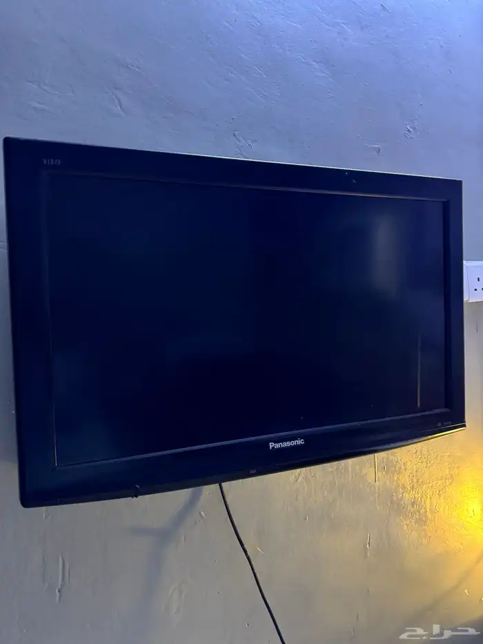 شاشة باناسونيك LCD 1