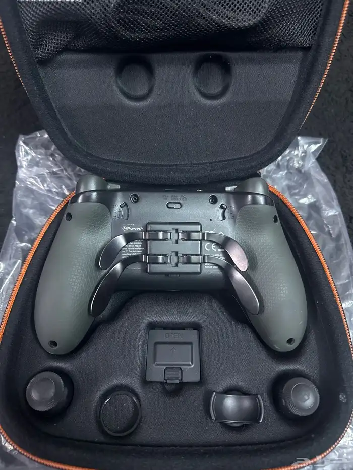 يد سوني فيوجن برو 1