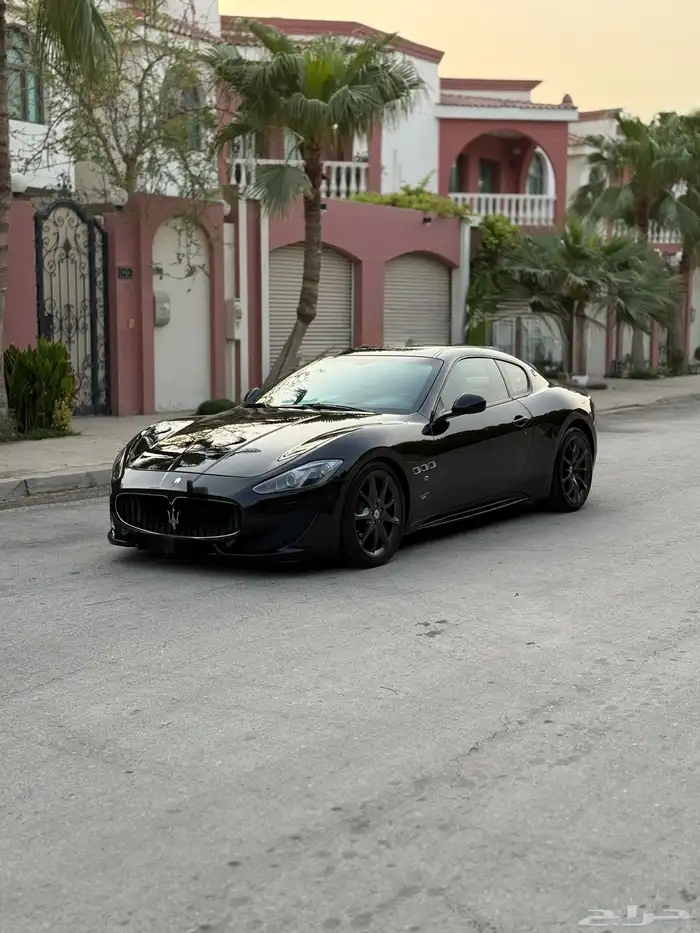 Maserati Gran Turismo 2014 1