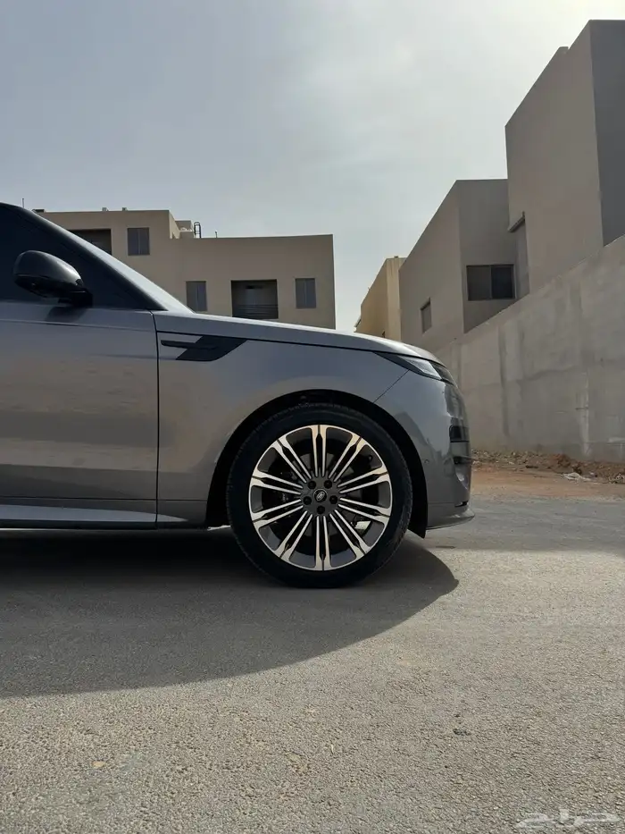 للبيع رنج سبورت 2023 23