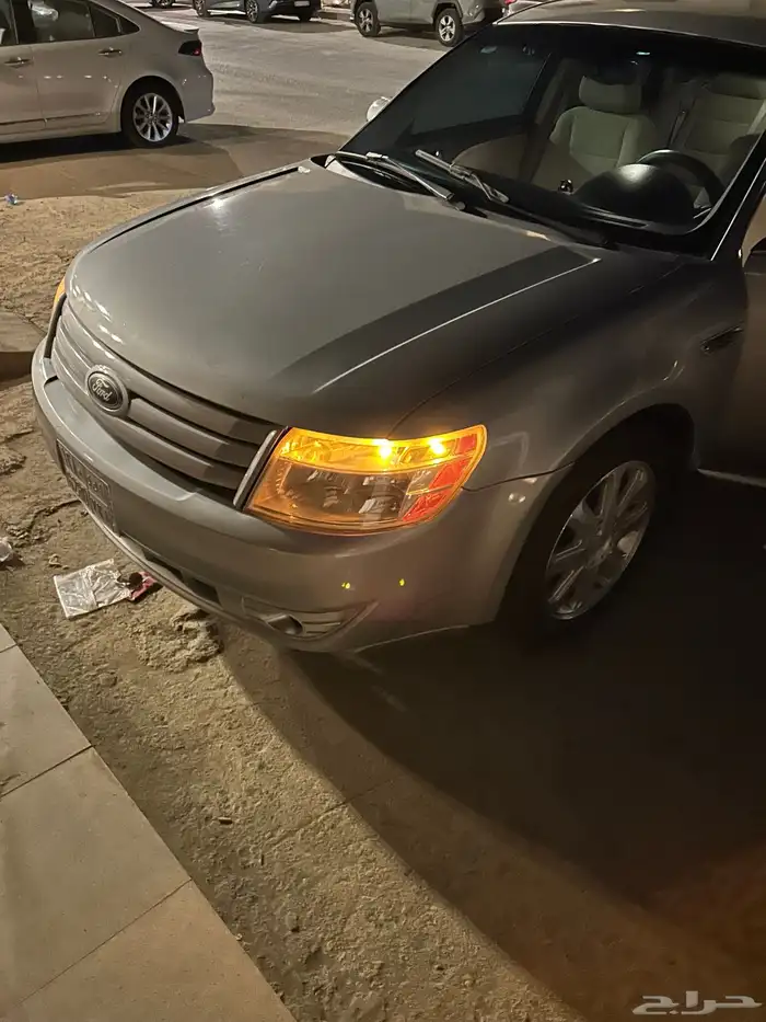 للبدل او البيع فورد تورس فايف هندرد ب 20 6