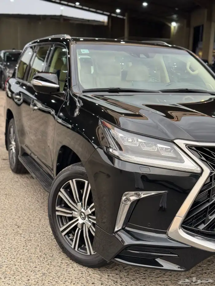 جيب لكزس LX570 S 2020 - عداد 75 الف فقط - مالك واحد 20
