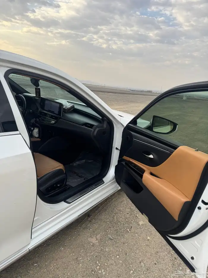 لكزس 2022-CC350 10